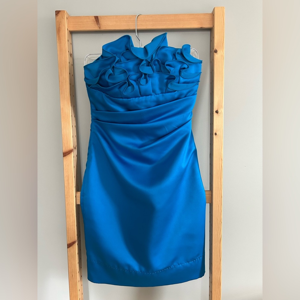 Phoebe Couture Blue Sheath Strapless Ruffled Bustier Mini Dress Size 2